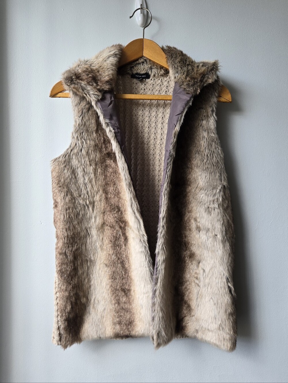 Apres Ski Faux Fur Vest Gradient Brown Ribbed Open Knit Back Cozy Teddy Warmth